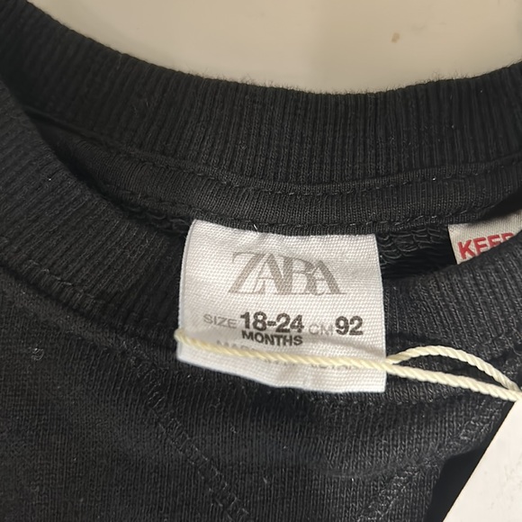 NWT ZARA Embroidered Mickey sweatshirt in black 18-24 months - Picture 2 of 7